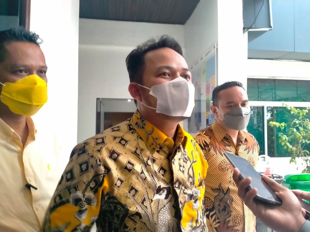 Bahas Aset Pemkot, Rudi Mas’ud Sowan ke Wali Kota Andi Harun