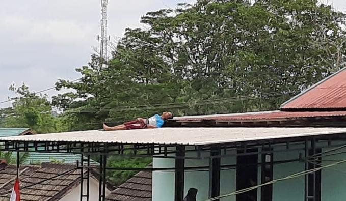 Hendak Perbaiki Atap Bocor, Pria 49 Tahun Tewas Tersengat Listrik