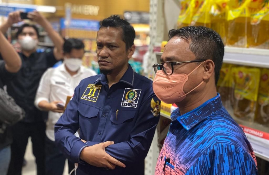 Stok Ada, Penyebab Kelangkaan Migor Hanya Panic Buying
