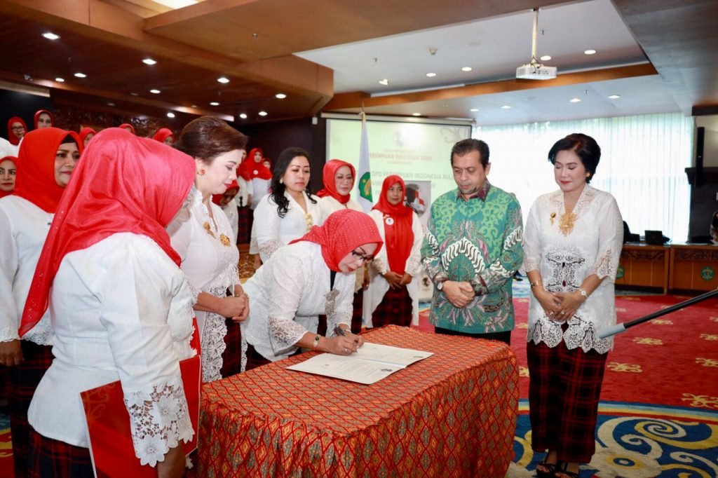 Hadi Akui Wanita Kaltim Hebat