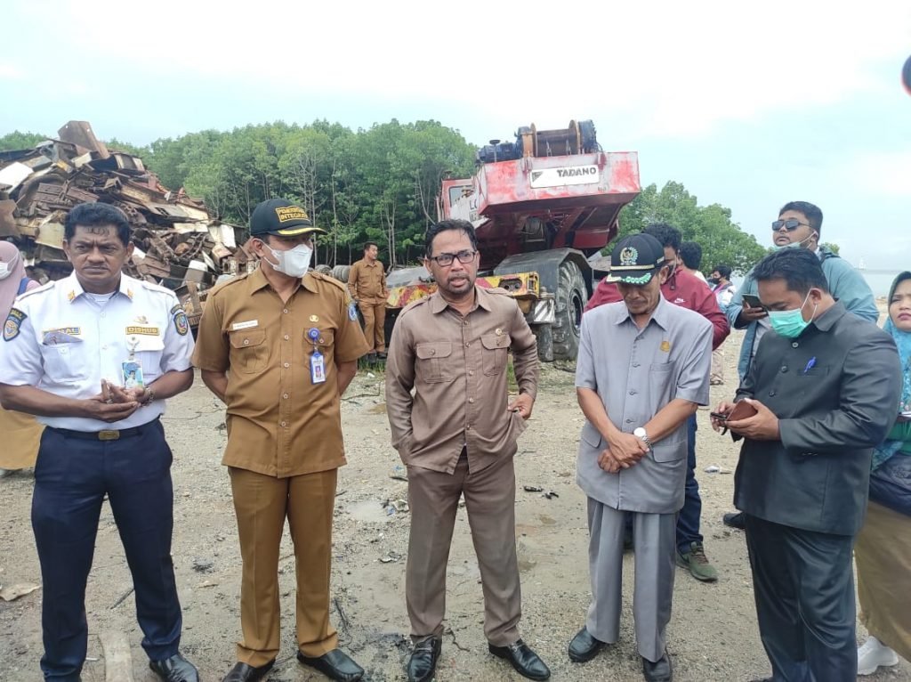 Komisi III DPRD Bontang Temukan Penumpukan Besi Tua Yang Diduga Ilegal