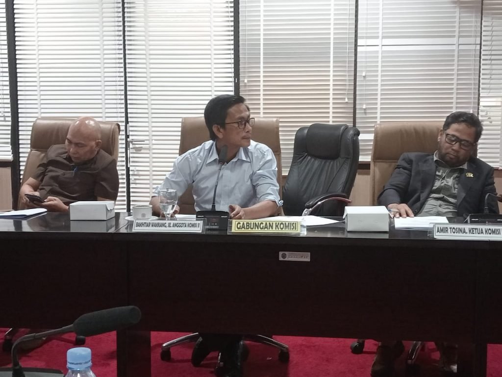 BW Minta Diskop UMKM Bontang Jangan Merelokasi Pedagang Sebelum Ada Lift di Pasar Tamrin