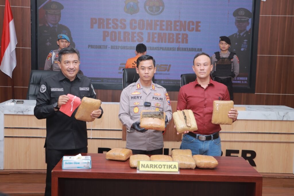 Kurir Narkoba Dikendalikan Dari Lapas Bali Berhasil Ditangkap Polres Jember