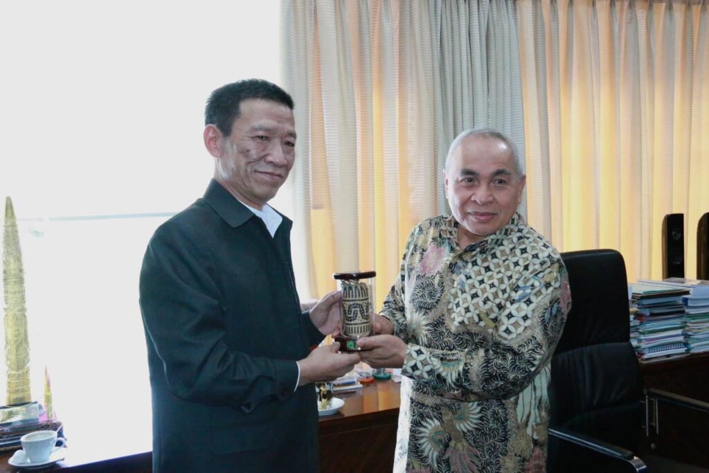 Isran Siap Terima Keinginan Kibing Group Berinvestasi di Kaltim