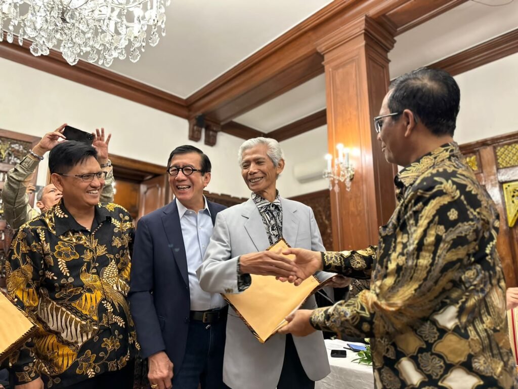 Pemerintah Beri Kemudahan Bagi Eks Mahid Korban Pelanggaran HAM Berat Berkunjung Ke Indonesia