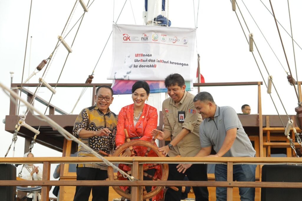 Dorong Literasi dan Inklusi Keuangan di Daerah, Program Layar Diluncurkan OJK di Makassar
