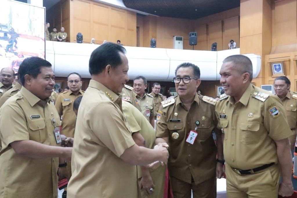 Tindaklanjuti Tujuh Arahan Presiden, Pemprov akan Segera Kumpulkan OPD Penjabat (Pj) Gubernur Kalimantan Timur (Kaltim), Akmal Malik, mengungkapkan tujuh arahan yang diberikan Presiden RI Joko Widodo untuk seluruh kepala daerah di Indonesia, tak terkecuali Kaltim.