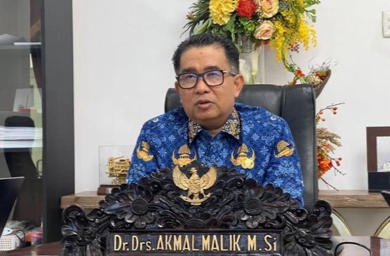 Pj Gubernur: Pemimpin Efektif, Berperan Bentuk Arah dan Kesuksesan Ekonomi Penjabat (Pj) Gubernur Kalimantan Timur (Kaltim) Akmal Malik mengatakan kepemimpinan dan bisnis mempunyai korelasi yang sangat signifikan dalam proses bisnis.