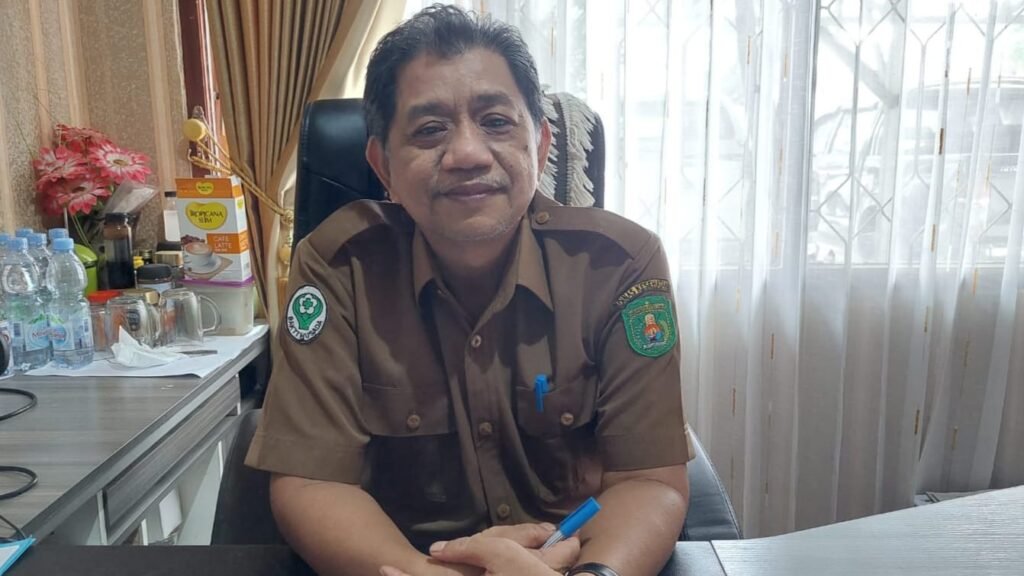 Kepala Dinas Kesehatan Kutai Timur, dr. Bahrani mengungkapkan tantangan serius yang dihadapi oleh daerahnya dalam mendapatkan tenaga kesehatan yang memadai.