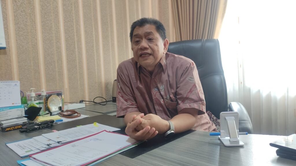 Kepala Dinkes Kutim Dorong Transformasi Kesehatan Melalui Enam Pilar Kemenkes Kepala Dinas Kesehatan Kutai Timur, Dr. Bahrani, mengambil peran proaktif dalam mendorong transformasi kesehatan di daerahnya.