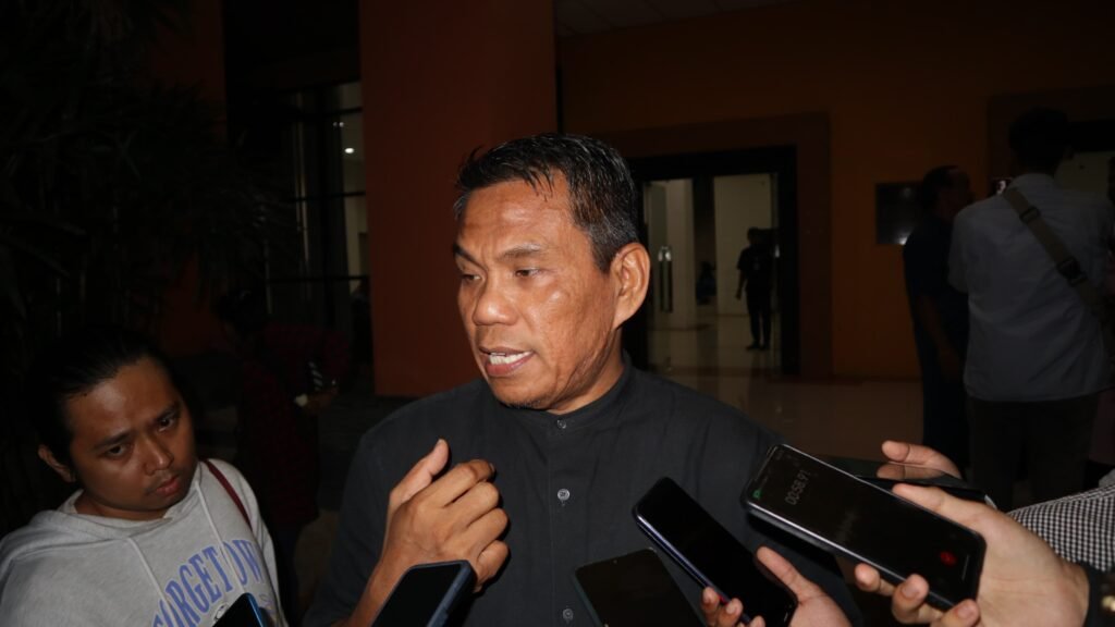 Menjelang akhir tahun 2023 sejumlah anggota DPRD Provinsi Kalimantan Timur (Kaltim) terus berusaha mengejar secara intensif progres dan daya serap anggaran oleh sejumlah Organisasi Perangkat Daerah (OPD).