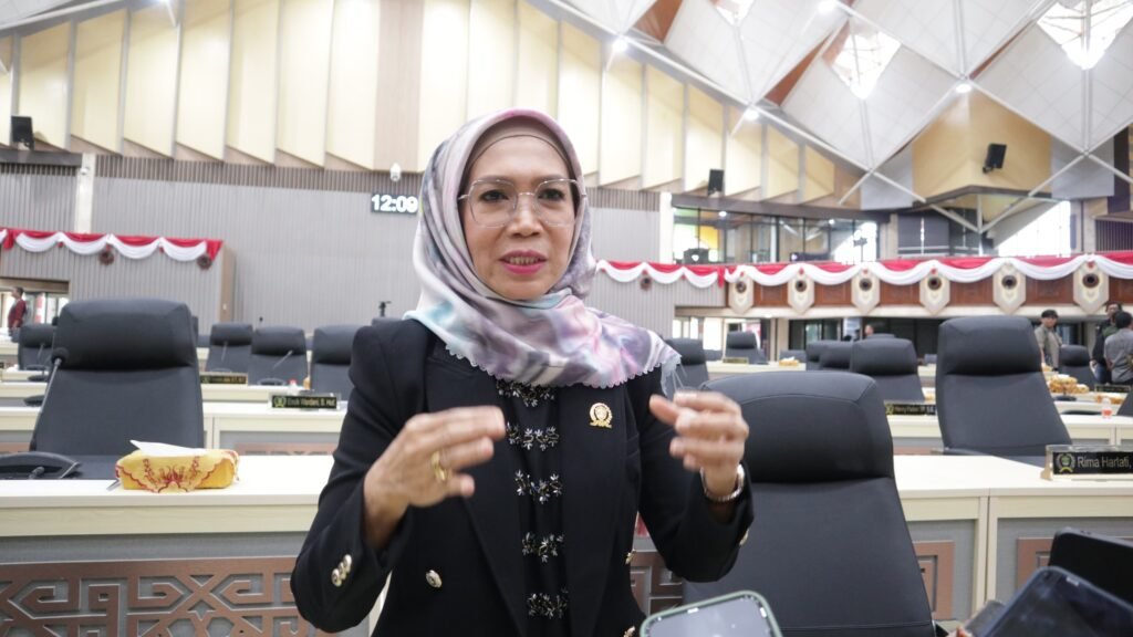 Badan Pusat Statistik (BPS) telah merilis data persentase penduduk miskin di Indonesia per Maret 2023. Menurut data tersebut, angka kemiskinan di Kalimantan Timur (Kaltim)