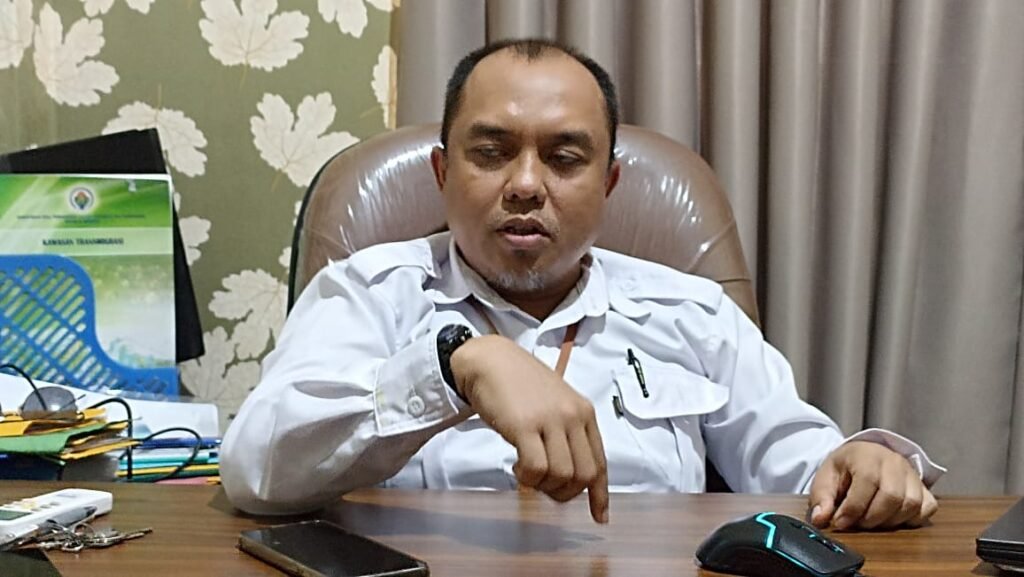 Kelompok Tani (Poktan) Cahaya Baru di Desa Tepian Baru, Kecamatan Bengalon, Kabupaten Kutai Timur (Kutim) Kalimantan Timur (Kaltim), berhasil meraih kesuksesan gemilang dengan panen buah semangka yang melimpah.