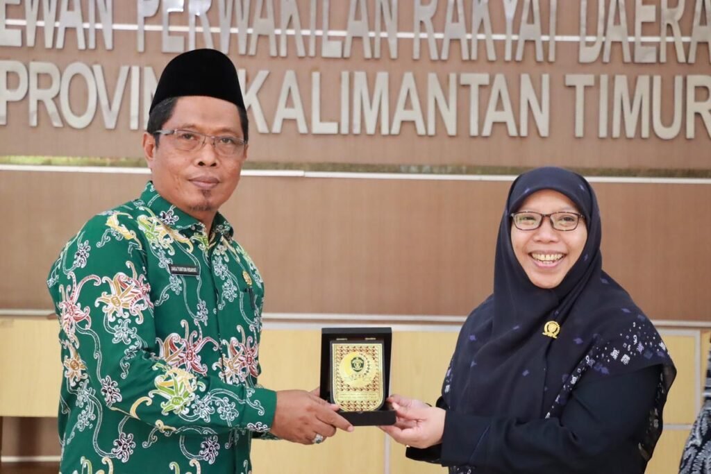 Anggota Komisi IV DPRD Kalimantan Timur (Kaltim) Fitri Maisyaroh, berikan apresiasi terhadap langkah Madrasah Tsanawiyah Negeri Samarinda (MTsNS) dengan fokus mempersiapkan Sumber Daya Manusia (SDM) yang unggul dalam kecerdasan dan kepribadian.