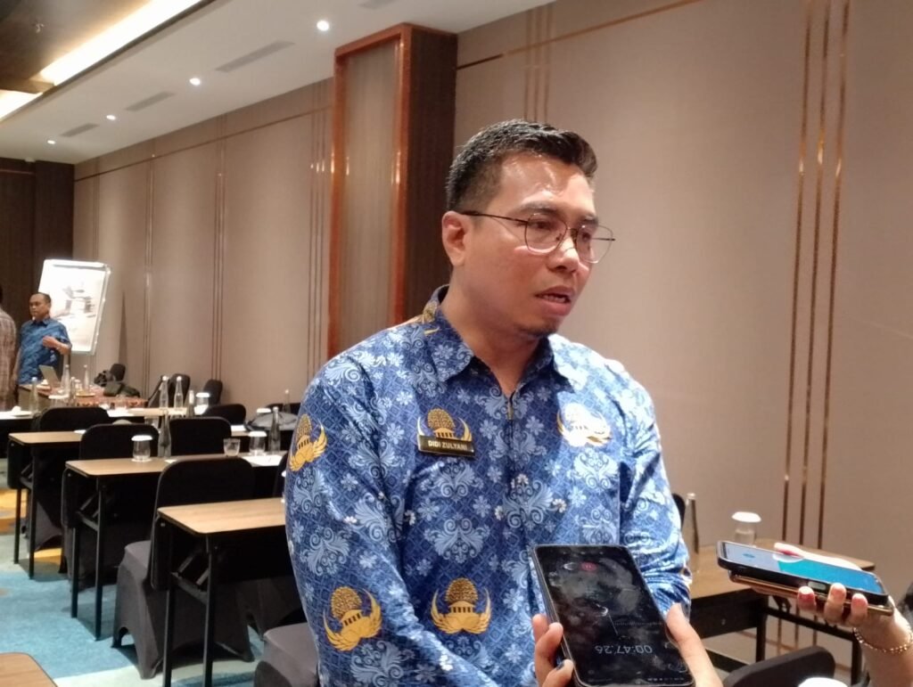 Pengamanan Natal, Dishub Terjunkan Personil di Beberapa Titik Jalan dan Gereja Dinas Perhubungan (Dishub) Kota Samarinda, Provinsi Kalimantan Timur (Kaltim) akan menerjunkan sejumlah personil di beberapa titik jalan dan gereja dalam upaya menjaga keamanan ibadah Natal.