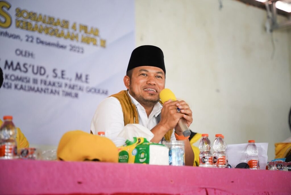 Terungkap beberapa permasalahan mendasar yang dihadapi oleh penduduk setempat Desa Muara Pantuan, Kutai Kartanegara (Kukar), sebuah desa terluar di Delta Mahakam.