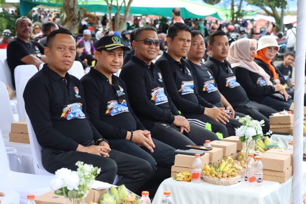 Sapto Setyo Hadiri Jalan Sehat Pemilu 2024, Ajak Masyarakat Jadi Pemilih Cerdas