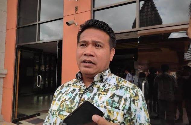 Syarifuddin Minta PUPR-Pera Kaltim untuk Maksimalkan Penyerapan APBD hingga Akhir 2023 Komisi III DPRD Kalimantan Timur (Kaltim) telah mewanti-wanti sejumlah Organisasi Perangkat Daerah (OPD) untuk dapat memaksimalkan anggaran yang ada.