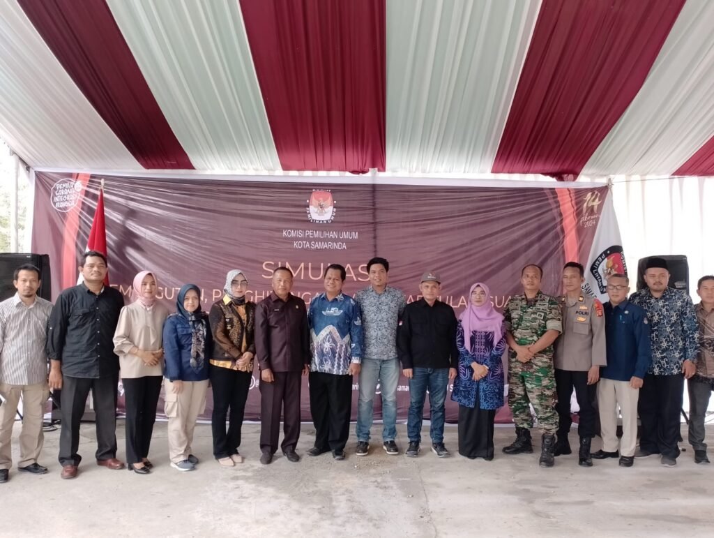 Ridwan Tasa Ajak Seluruh Stakeholder Aktif Sukseskan Pemilu 2024 Asisten I Pemerintahan dan Kesejahteraan Rakyat Kota Samarinda Kalimantan Timur (Kaltim), Ridwan Tasa mengajak seluruh stakeholder dan masyarakat untuk berperan aktif dalam mensukseskan Pemilihan Umum (Pemilu) 2024.