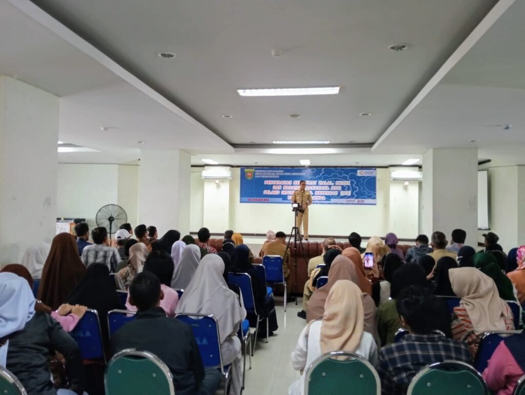 Wali Kota Samarinda Kalimantan Timur (Kaltim) Andi Harun memberikan dorongan besar kepada pelaku Industri Kecil Menengah (IKM).