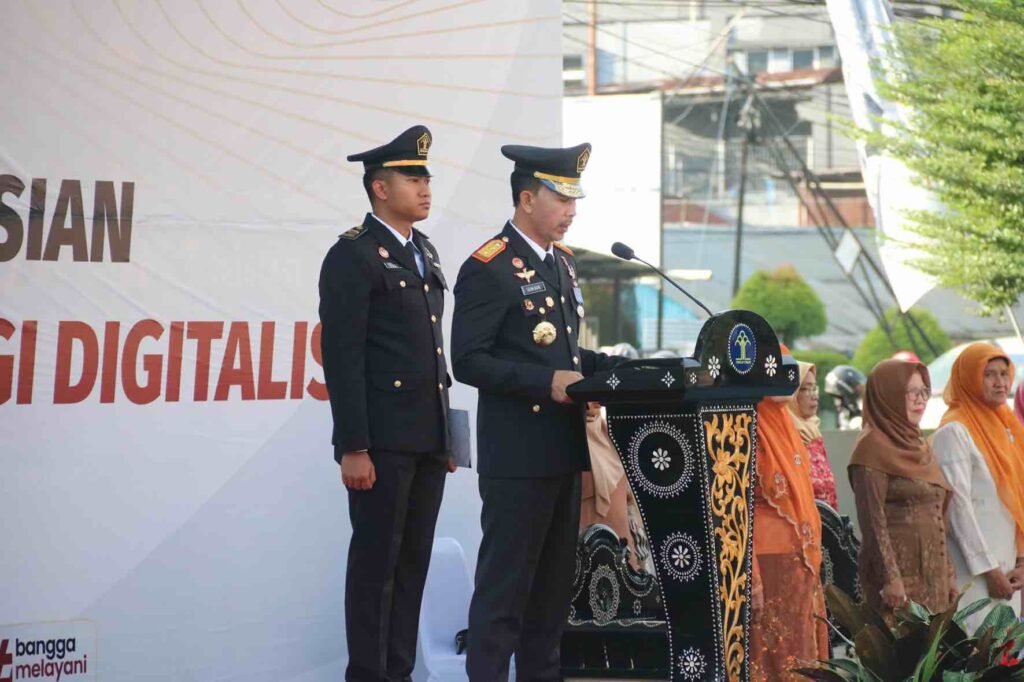 Momentum HBI ke 74, Layanan Jadi Perhatian Kemenkumham Kaltim Direktorat Jenderal Imigrasi merayakan Hari Bhakti Imigrasi yang ke-74. Perayaan ini menjadi momen istimewa bagi perjalanan panjang Direktorat Jenderal Imigrasi (Ditjenim) dalam mengawal dan mengisi pembangunan Indonesia.