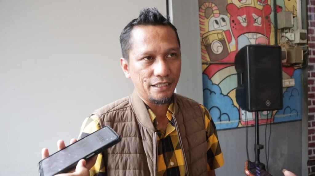 Aspirasi Masyarakat Didengar, Jalan Penghubung S Parman – Jalan KH Samanhudi Dibuka Pemprov Kaltim Pemerintah Provinsi (Pemprov) Kalimantan Timur (Kaltim) telah membuka akses penghubung dari Jalan S Parman menuju Jalan KH Samanhudi di Kota Samarinda.