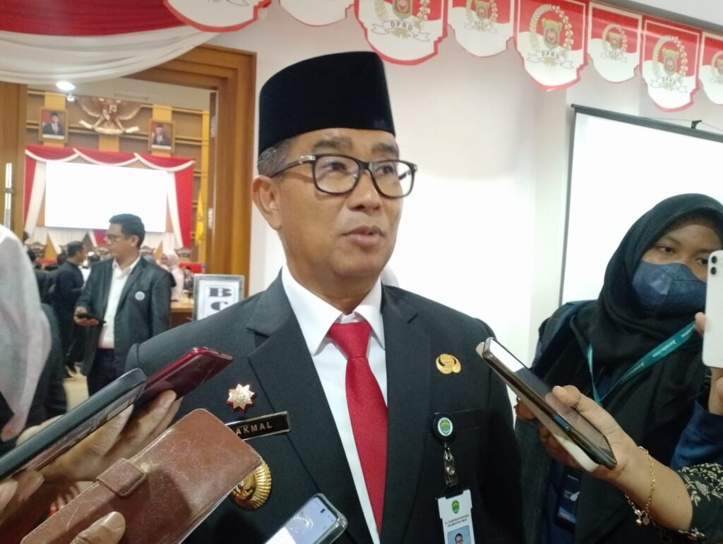 Penjabat (Pj) Gubernur Provinsi Kalimantan Timur (Kaltim) Akmal Malik memberikan apresiasi atas kemajuan yang berhasil diraih oleh Kota Samarinda.