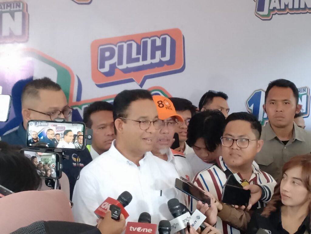 Menyapa Kembali Warga Kaltim, Anies Serukan Semangat Perubahan Menyapa Kembali Warga Kaltim, Anies Serukan Semangat Perubahan