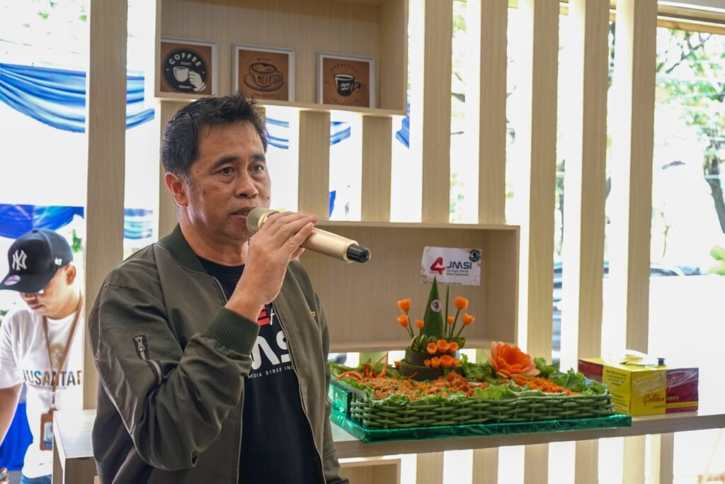 Ketua Jaringan Media Siber Indonesia (JMSI) Mohammad Sukri menyebut Hari Ulang Tahun (HUT) ke-4 JMSI sebagai momen penting bekerja dan berkarya untuk daerah.