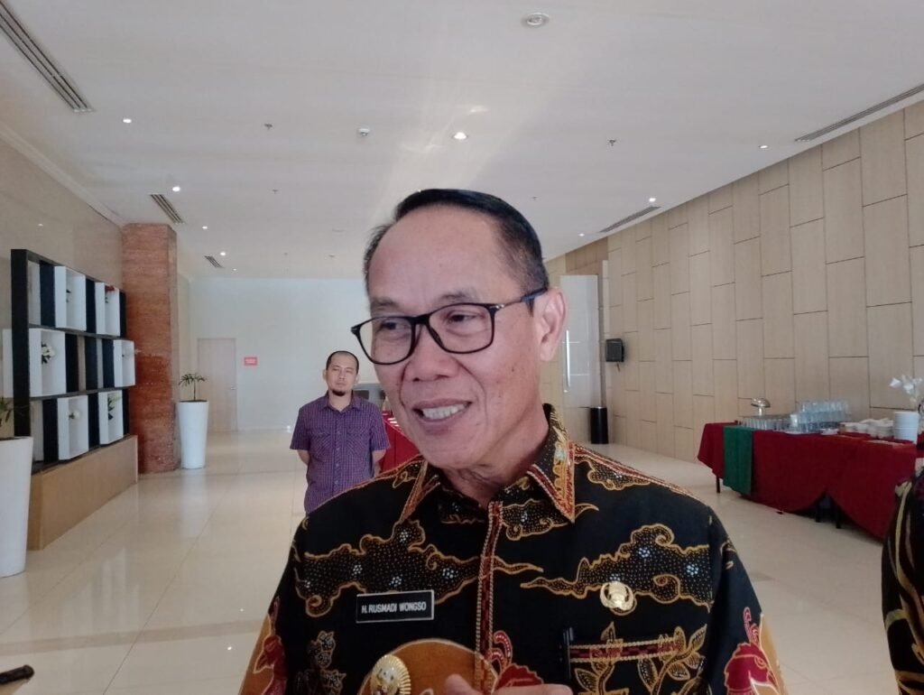 Satu hari usai Pemilihan Umum (Pemilu) 2024, Warga Kota Samarinda terpantau dalam keadaan damai dan tentram.