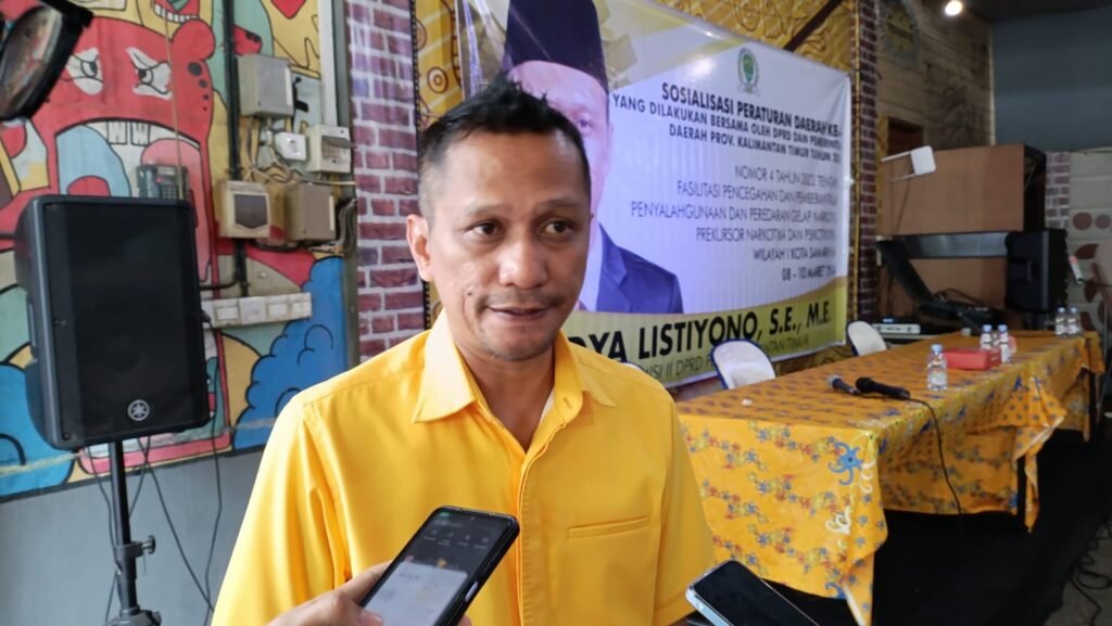 Beasiswa Kaltim merupakan salah satu program unggulan Pemerintah Provinsi Kalimantan Timur (Kaltkm) yang telah berjalan sejak tahun 2019.