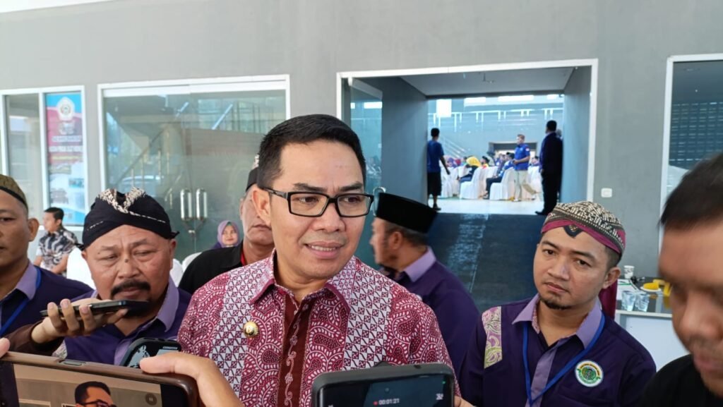 Wali Kota Samarinda, Kalimantan Timur (Kaltim), Andi Harun, menegaskan bahwa paguyuban seharusnya tidak terlibat dalam kegiatan politik praktis.