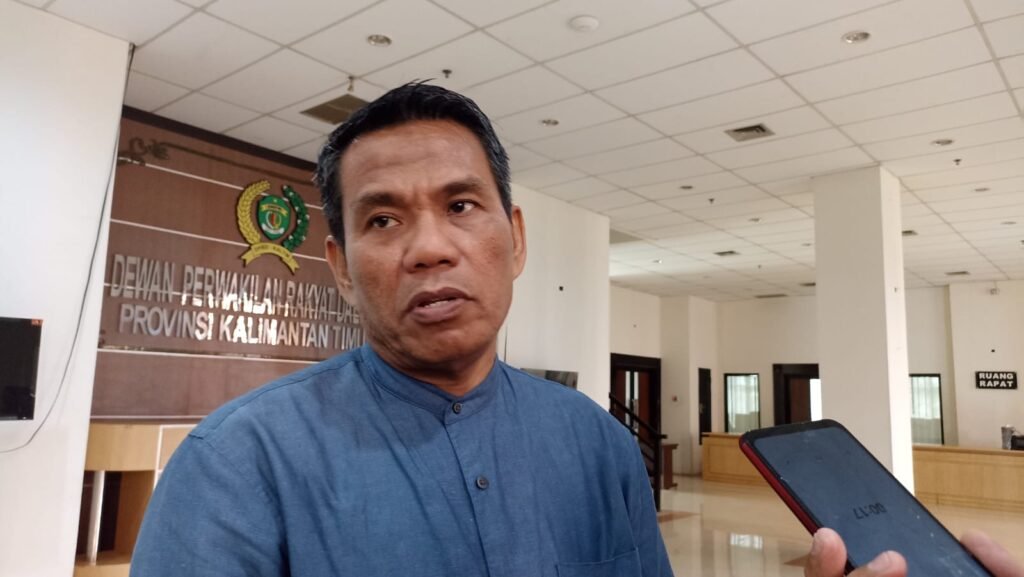 Anggota Komisi IV DPRD Kalimantan Timur Rusman Ya'qub mengomentari demonstrasi buruh PT Sumalindo Lestari Jaya (SLJ) Global TBK terkait pembayaran gaji yang tertunda sejak bulan Desember.