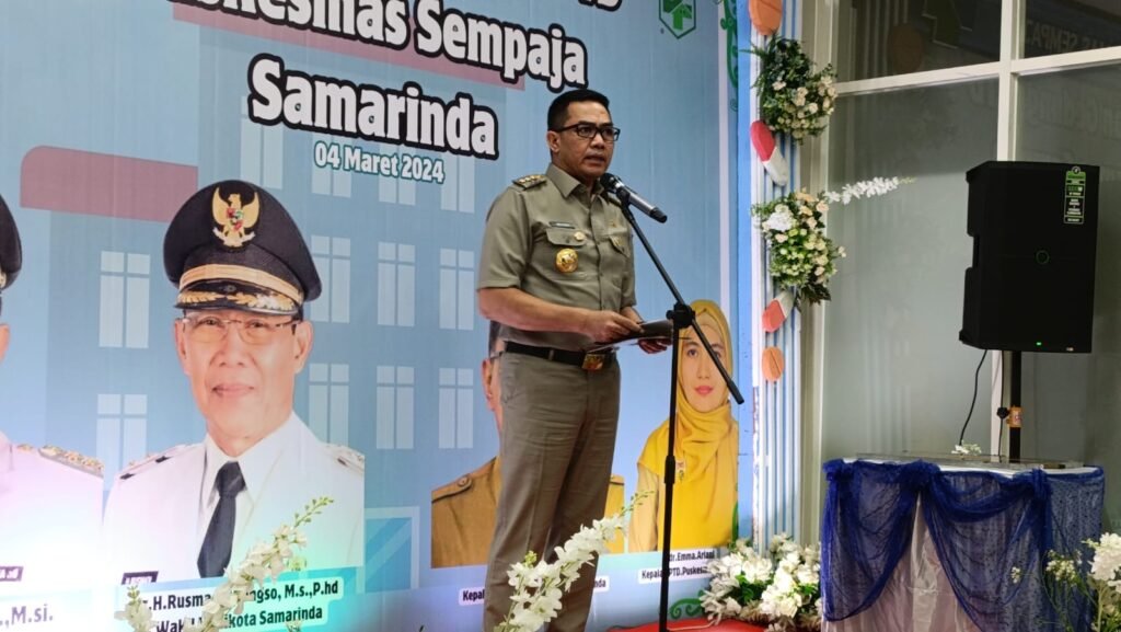 Kini Bebas Banjir, Wali Kota Resmikan Gedung Baru UPTD Puskesmas Sempaja Wali Kota Samarinda, Andi Harun meresmikan Unit Pelaksana Teknis Dinas (UPTD) Pusat Kesehatan Masyarakat (Puskesmas) di Jalan Wahid Hasyim II,