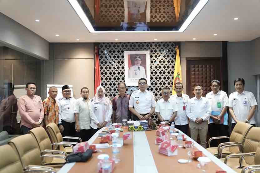 Atasi Krisis Air Bersih di Perumahan Borneo Mukti II, Pemkot Akan Bangunkan Booster