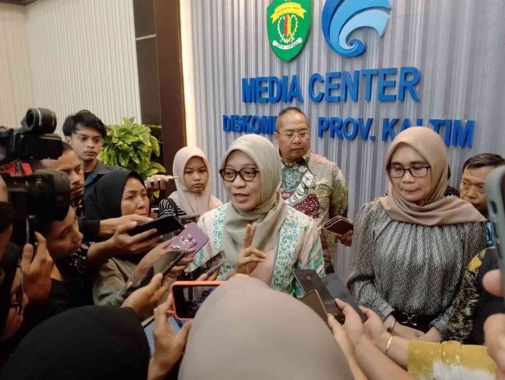 Kaltim Kembali Menjadi Tuan Rumah MTQ Nasional Setelah Hampir 50 Tahun Sekretaris Daerah (Sekda) Pemprov Kalimantan Timur (Kaltim), Sri Wahyuni menyatakan bahwa Kaltim sangat beruntung bisa menjadi tuan rumah Musabaqoh Tilawatil Qur'an (MTQ) Nasional XXX Tahun 2024 untuk kedua kalinya, setelah sebelumnya pada tahun 1976.