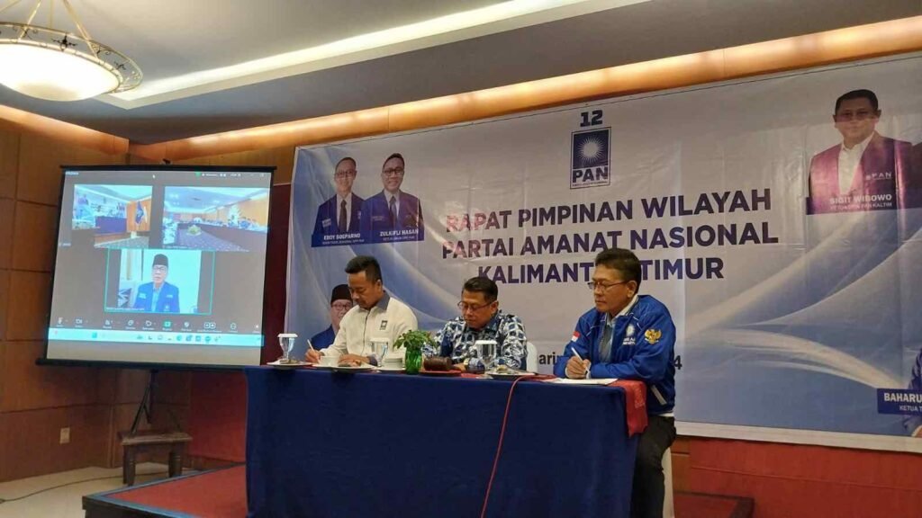 PAN Ajak Putra Putri Terbaik Kaltim Ikut Pilkada 2024 Partai Amanat Nasional (PAN) Kalimantan Timur (Kaltim) gelar rapat pimpinan wilayah (Rapim) dalam rangka konsolidasi menghadapi Pilkada Serentak 2024, di Hotel Senyiur Samarinda, Sabtu (4/5/2024).