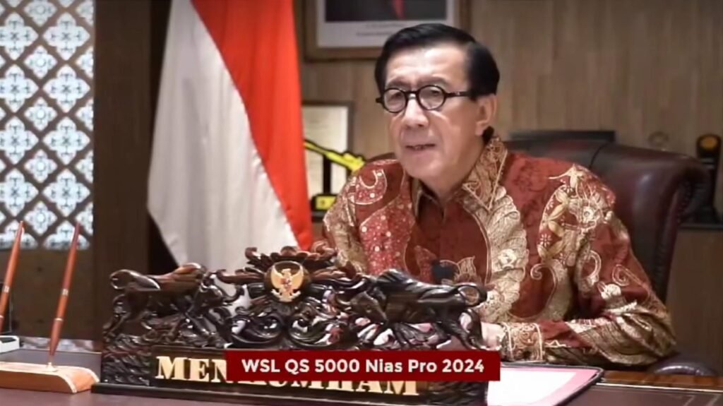 Kepulauan Nias yang telah lama dikenal sebagai salah satu destinasi surfing terbaik di dunia, kembali menjadi tuan rumah kejuaraan surfing internasional.