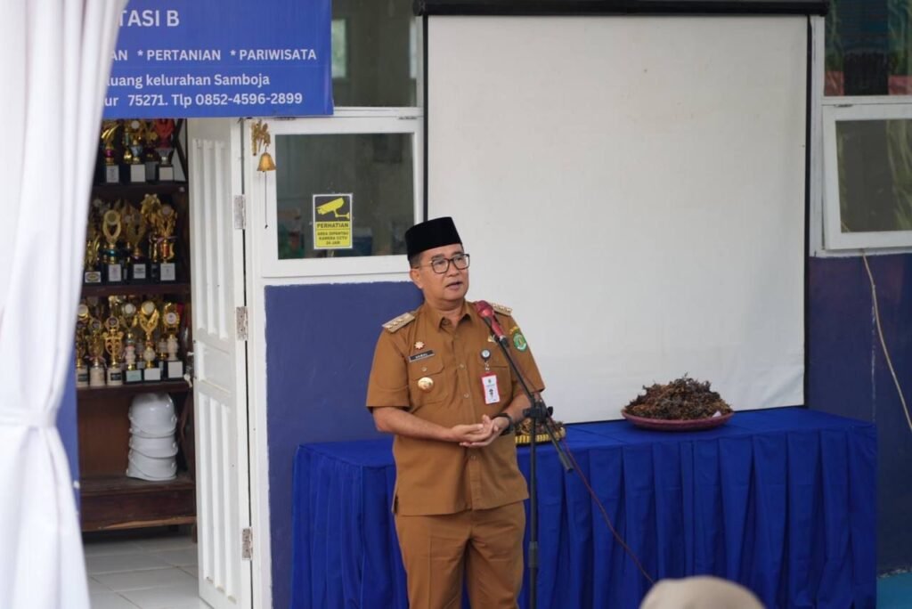 Tingkatkan Perekonomian, Pj Gubernur Dorong Hilirisasi Produk Olahan Penjabat (Pj) Gubernur Kalimantan Timur (Kaltim) Akmal Malik menjelaskan perlunya melakukan hilirisasi produk dari apa yang telah dihasilkan.