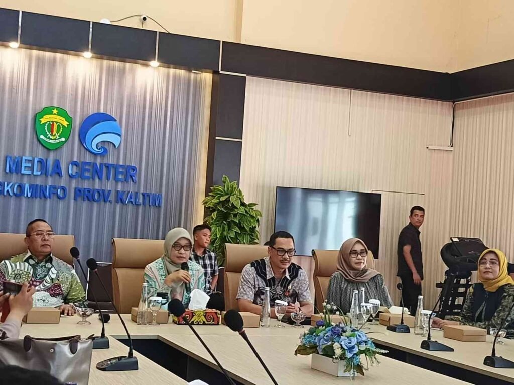 Kalimantan Timur Siap Sambut 6.826 Ribu Peserta MTQN XXX 2024 Pemerintah Provinsi Kalimantan Timur (Kaltim) terus mempersiapkan segala keperluan sebagai tuan rumah pelaksanaan Musabaqah Tilawatil Quran (MTQ) Nasional XXX 2024 yang akan berlangsung di Samarinda pada 6-16 September 2024.