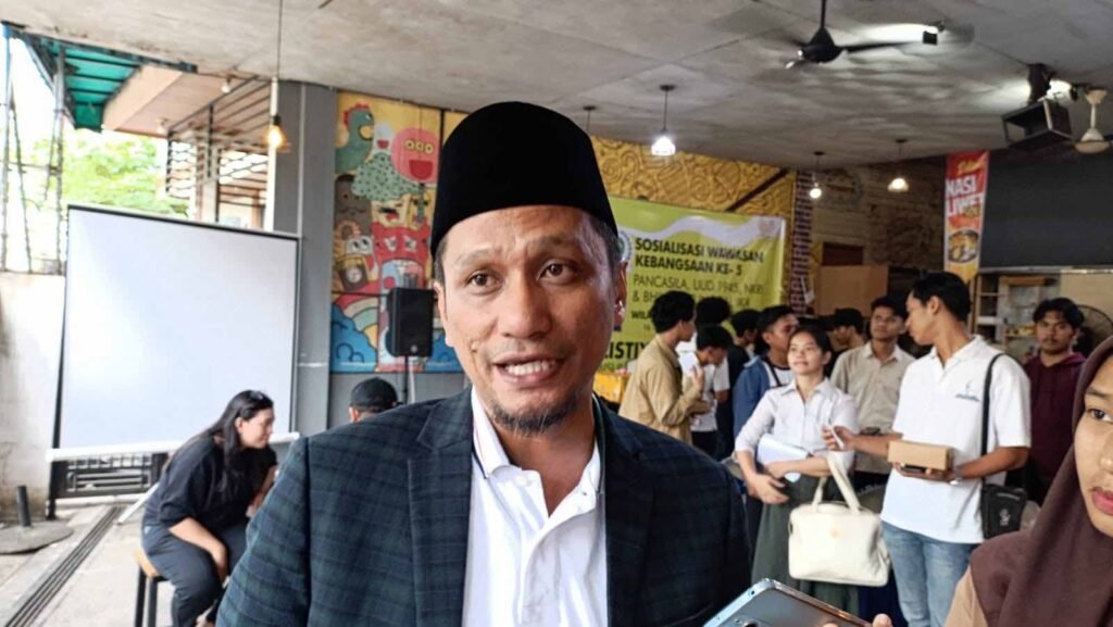 Pelaksana Tugas (Plt) Ketua DPD Partai Golkar Samarinda Nidya Listiyono mengungkapkan pandangannya terkait isu duetnya dengan Andi Harun di Pilkada Samarinda 2024.