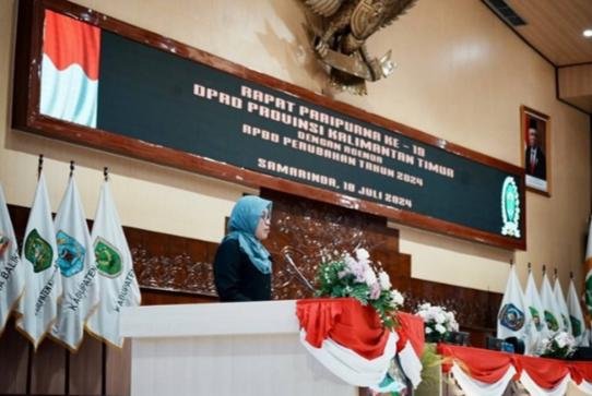 Disetujui DPRD, Perda RPJPD Akan Jadi Pedoman Penyusunan RPJMD Sekretaris Daerah (Sekda) Kalimantan Timur (Kaltim) Sri Wahyuni mengungkapkan Perda tentang RPJPD Provinsi Kaltim 2025-2045 memiliki kedudukan yang strategis sebagai pedoman pembangunan 20 tahun ke depan.