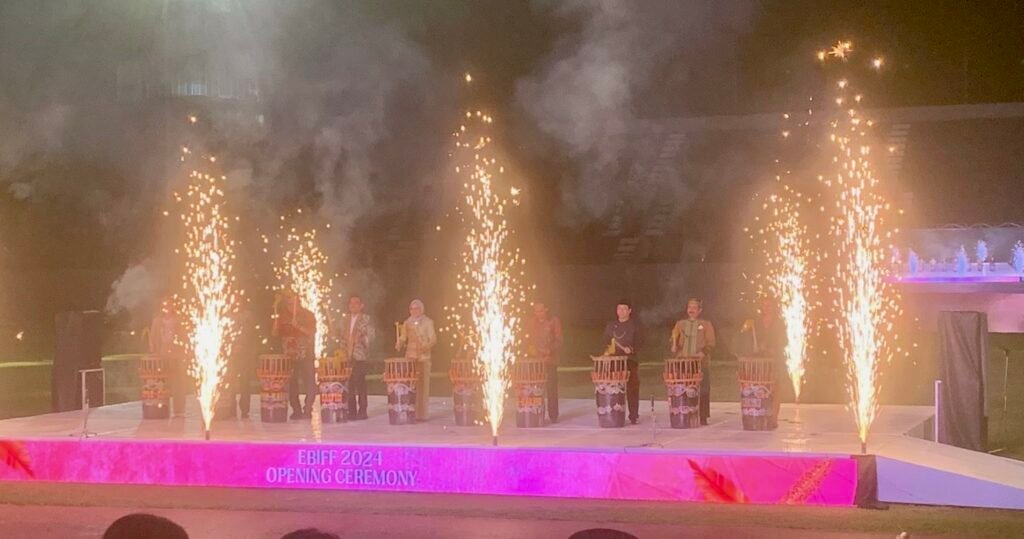 Sekretaris Daerah (Sekda) Kalimantan Timur (Kaltim) Sri Wahyuni menyebut penyelenggaraan East Borneo International Folklore Festival (EBIFF) merupakan upaya Pemprov Kaltim menjadikan Kaltim sebagai bagian penggerak SuperHub ekonomi nusantara, khususnya wilayah tengah dan timur.