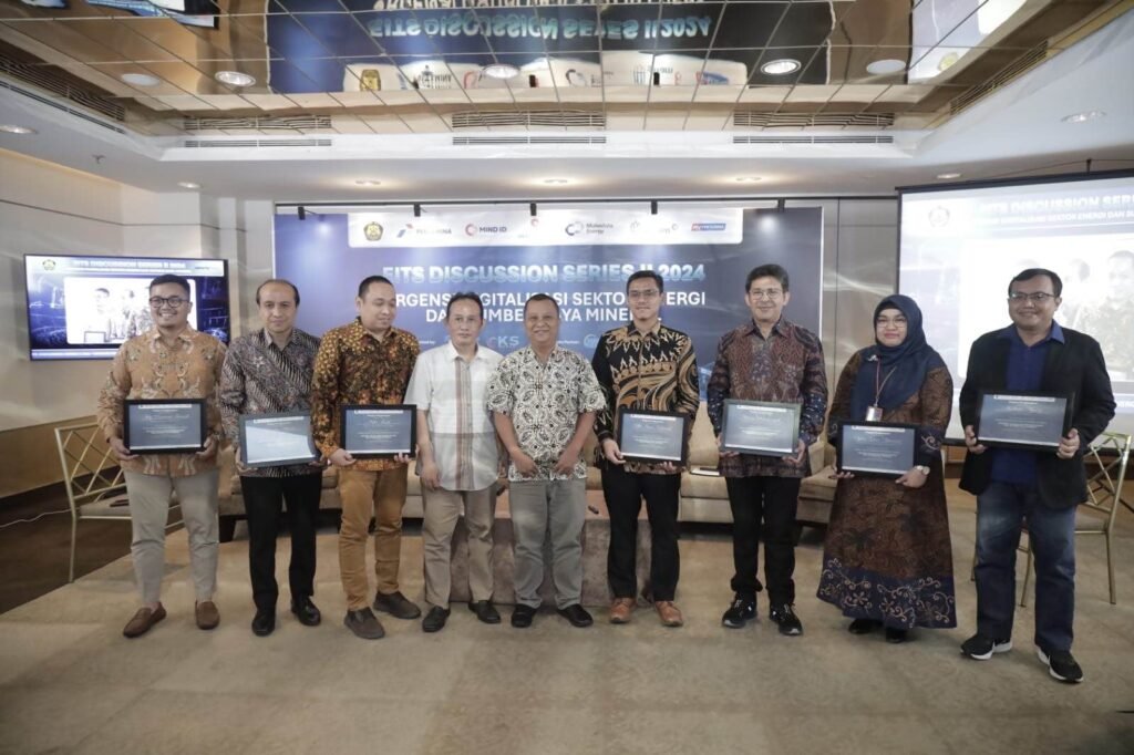 Tingkatkan Kontribusi Pertumbuhan Ekonomi, ESDM Genjot Digitalisasi Produksi Guna menjawab tantangan produksi yang maksimal dan tetap efisien, Energi Sumber Daya Mineral (ESDM) Indonesia genjot digitalisasi produksi.