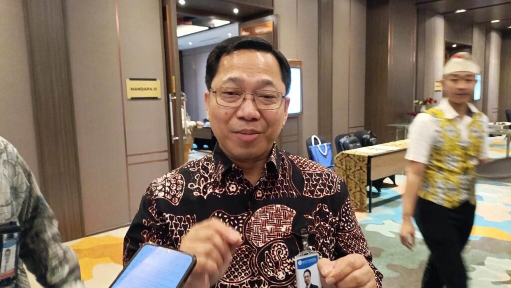 Ekonomi Kaltim 2024 Tumbuh Pesat, Prospek 2025 Cerah Kepala Kantor Perwakilan Bank Indonesia (BI) Provinsi Kalimantan Timur (Kaltim) Budi Widihartanto, mengungkapkan pertumbuhan ekonomi provinsi ini mencapai 6,22% year-on-year (yoy) pada triwulan II 2024.