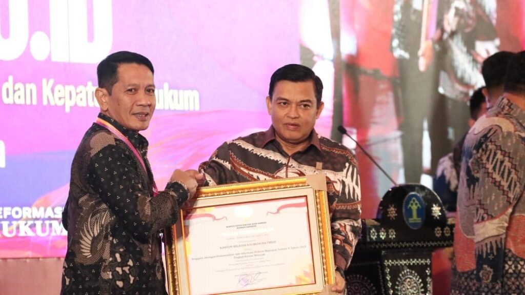 Kanwil Kemenkumham Kaltim Raih Penghargaan Pengelola JDIH Nasional Tahun 2024