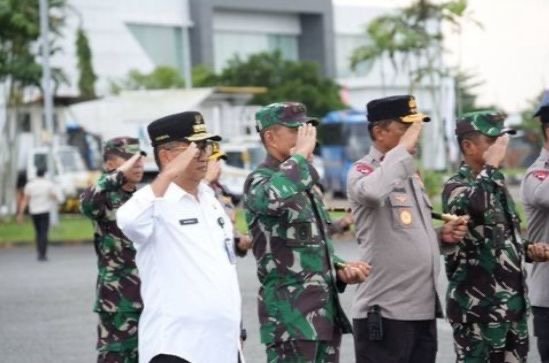 Rangkaian Kegiatan di IKN Lancar, Jokowi Sampaikan Terima Kasihnya Untuk Rakyat Kaltim Penjabat (Pj) Gubernur Kalimantan Timur (Kaltim) Akmal Malik menyampaikan pesan ucapan terima kasih Presiden RI Joko Widodo (Jokowi) sesaat sebelum keberangkatannya kembali ke Jakarta.