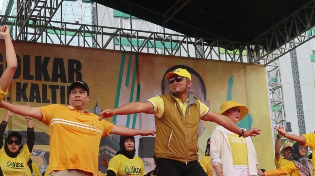 HUT Golkar ke-60, Ratusan Warga Samarinda Antusias Ikut Senam Serentak se – Indonesia