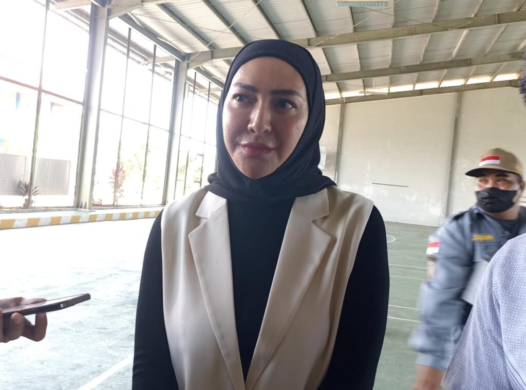 Usai Nyoblos, Shemmy Ungkap Harapan bagi Bontang Hingga Borong Dagangan