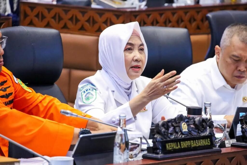Antisipasi Cuaca Ekstrem, Pantau InfoBMKG Sebelum Perjalanan Nataru